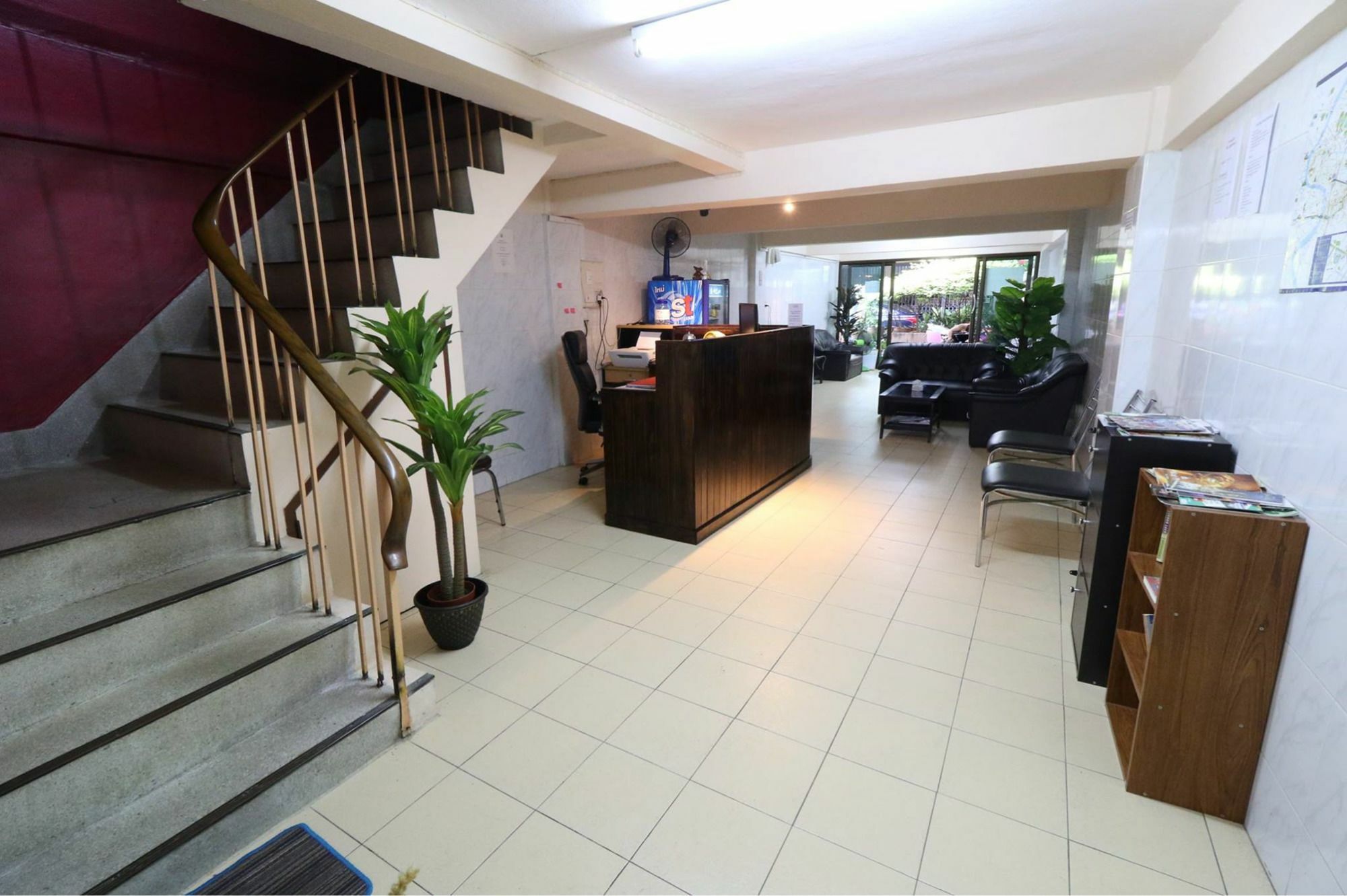בנגקוק Yaya Guesthouse מראה חיצוני תמונה