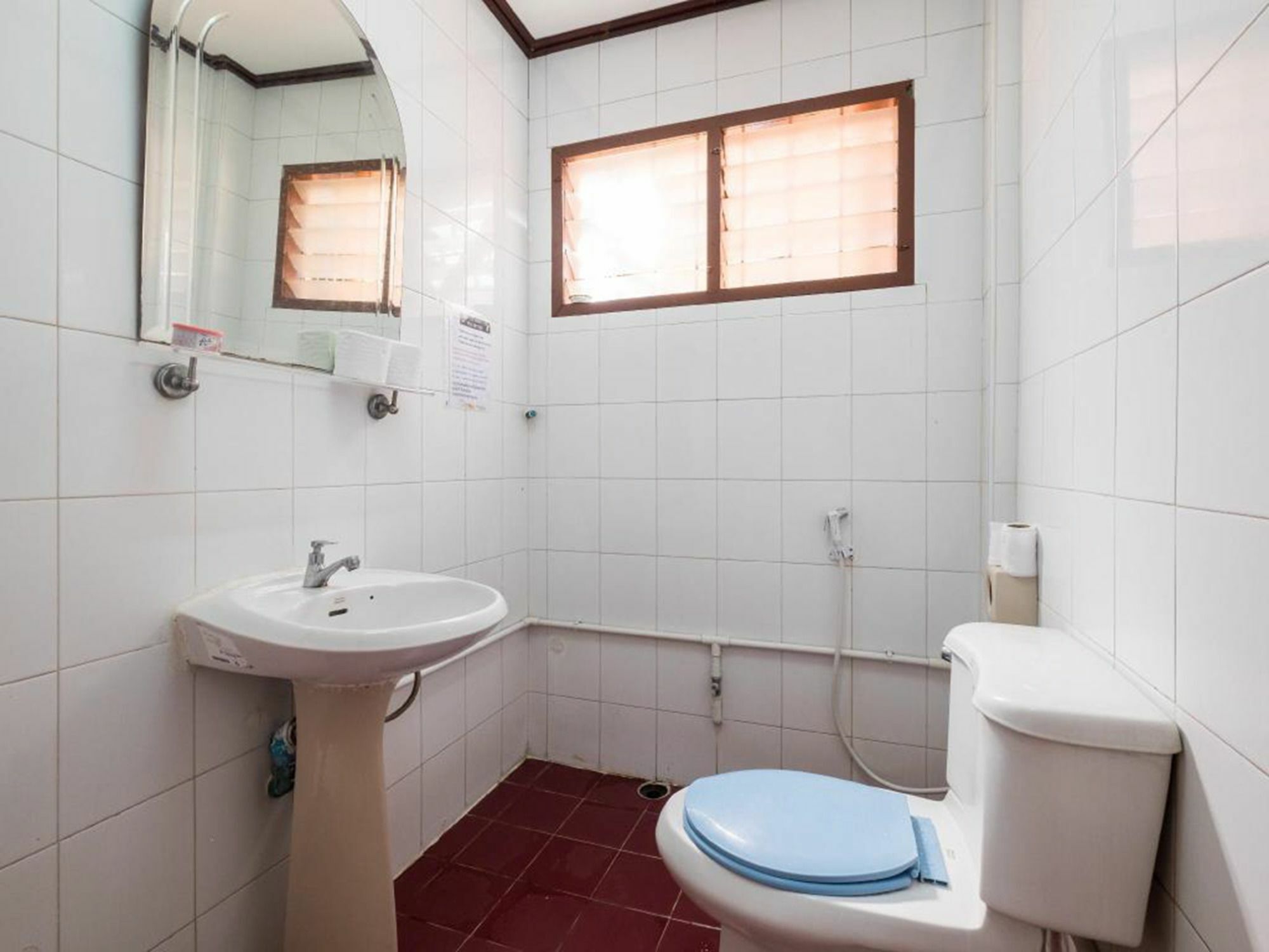 בנגקוק Yaya Guesthouse מראה חיצוני תמונה