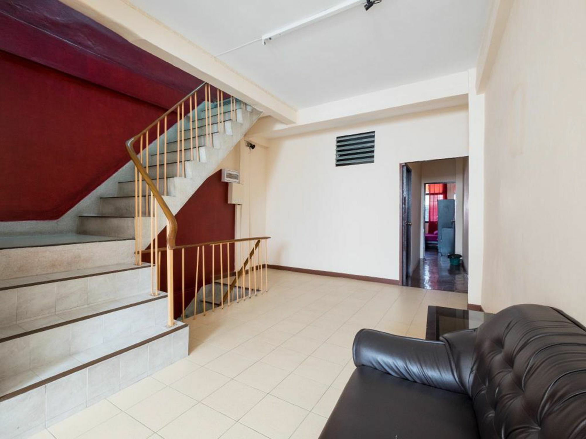 בנגקוק Yaya Guesthouse מראה חיצוני תמונה